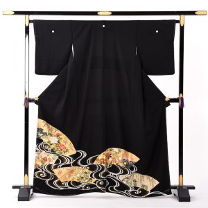 高級黒留袖レンタルフルセット 品番(T-27-632) 琳派・地紙に観世水文様