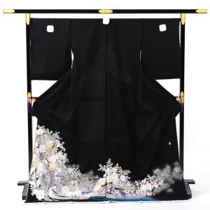 桂由美ブランド黒留袖レンタル