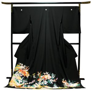 大きい方向け高級黒留袖