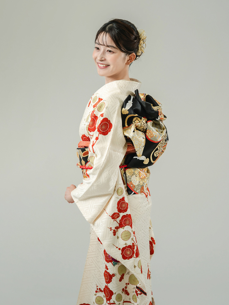 高級振袖レンタル】K-18 梅 MLサイズ 白｜KIMONO-PRO（キモノプロ