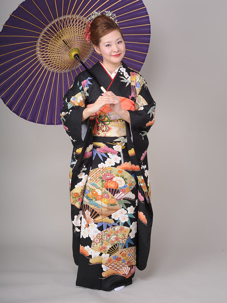 【美品】ロング振袖　松竹梅・蝶模様　茶紫×黒　金彩友禅　身丈165cm ジャパンモード 紫/黒/金(ゴールド) 松柄/牡丹柄 花魁風 渋い