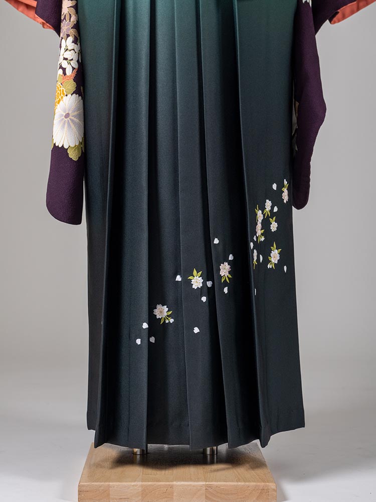 卒業式 ぼかし刺繍入り袴単品と帯　緑色hakama-002gn KIMONOMACHI 卒業式 袴 大学生 小学校 小学生 先生 教員 レディース
