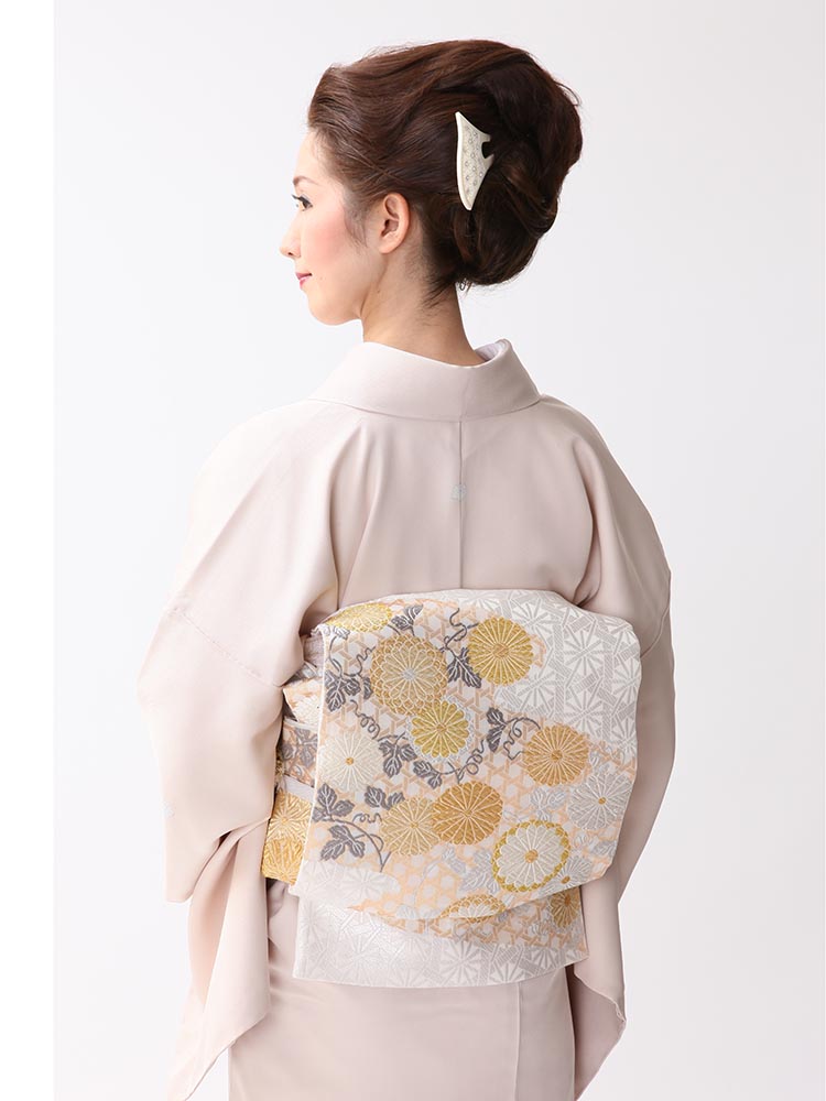 高級色留袖レンタル】I-613 最高級京友禅 肌色 MLサイズ 草花｜KIMONO