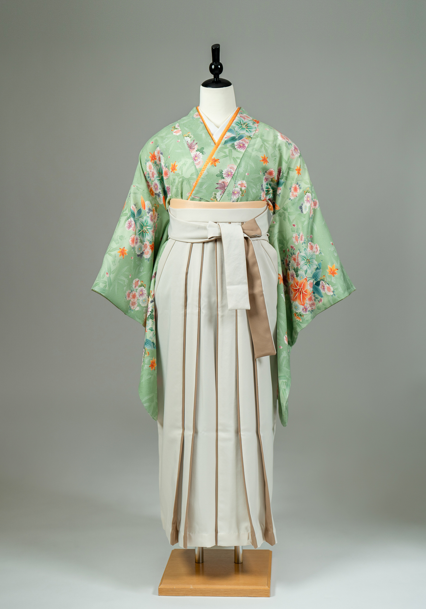 chiro 着物✖️2着 袴✖️3着 chiro様専用 着物✖️2着 袴✖️3着