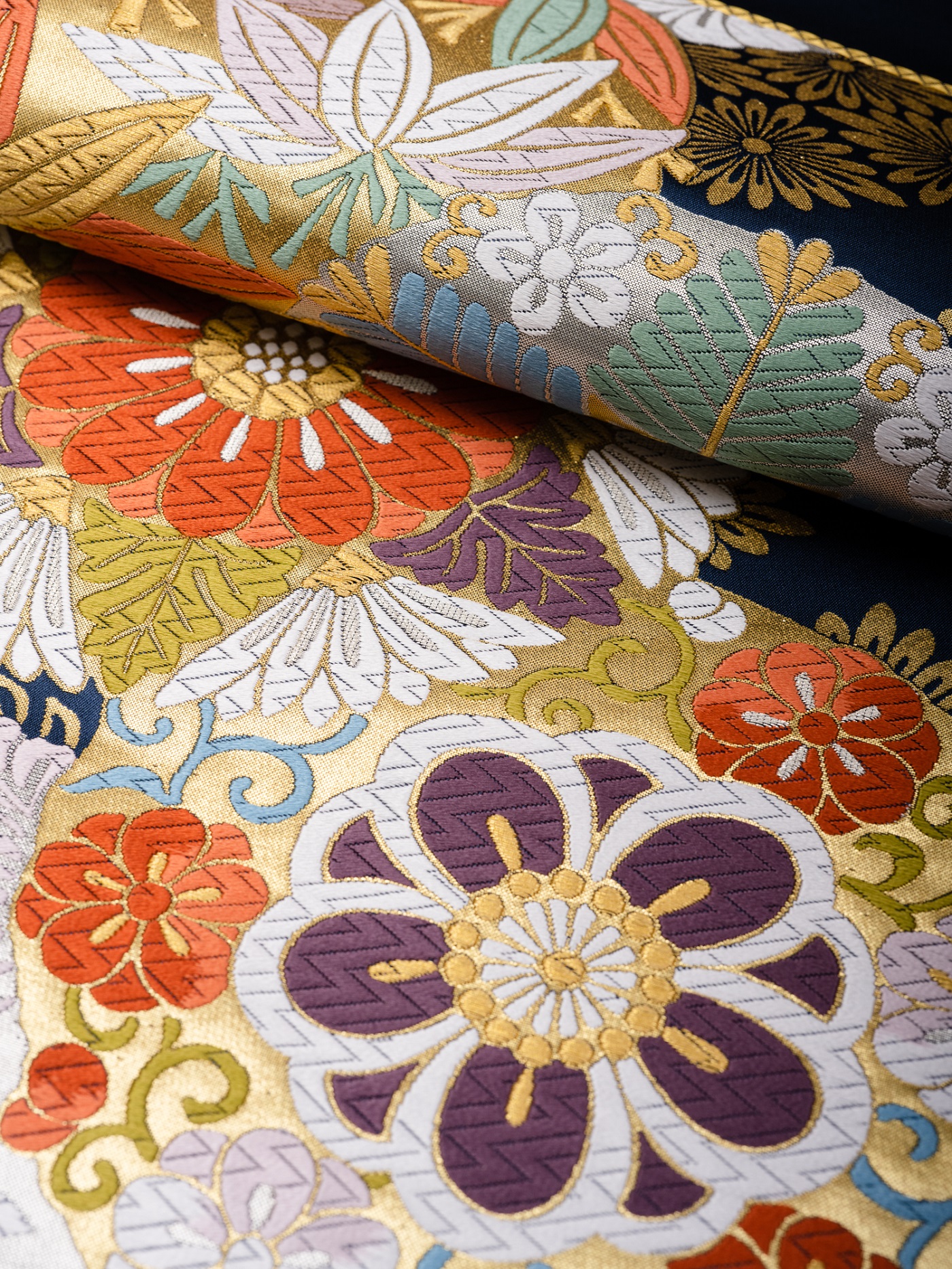 《美品》noriさま専用　振袖　帯　単品 No.379 紺青辻ヶ花160〜170 農紺地の辻が花絞り振袖｜幻の染めの一着でクラシックの極み