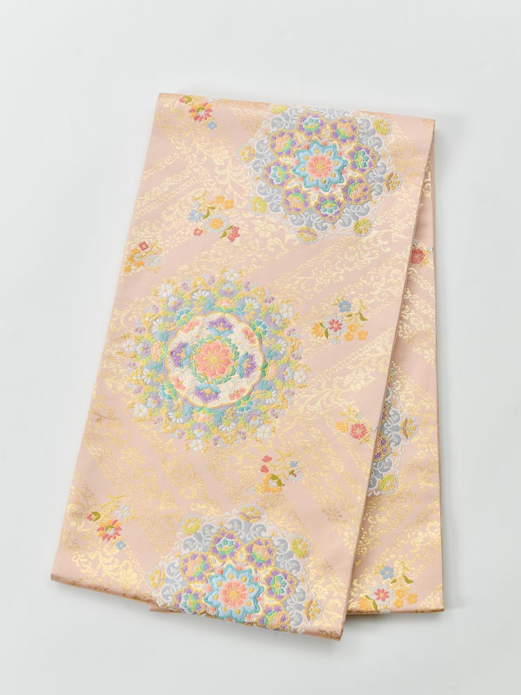 ♦︎豪華絢爛♦︎成人式♦︎牡丹桜菊紋様♦︎豪華刺繍♦︎銀彩加工♦︎フルオーダー黒地袋帯へ変更 ♦︎豪華絢爛♦︎成人式♦︎牡丹桜菊紋様♦︎豪華刺繍♦︎銀