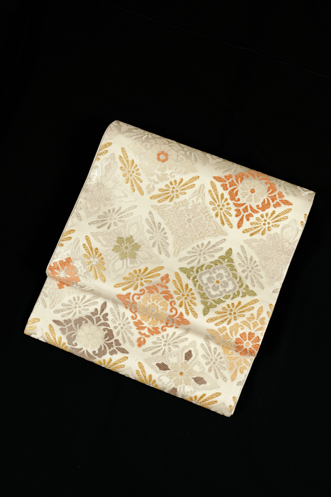 新品・未使用/袋帯 着物 桂由美・上品で煌びやかな帯 新品・未使用/袋帯 着物 桂由美・上品で煌びやかな帯 - メルカリ